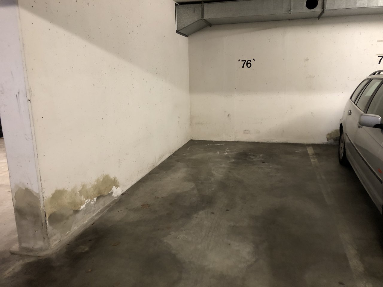 Tiefgaragenstellplatz Tiefgaragenstellplatz